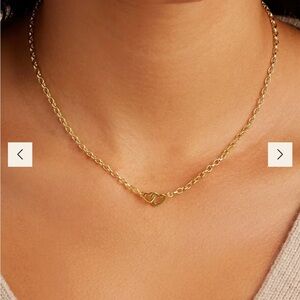 NWOT Gorjana Mini Parker Heart Necklace